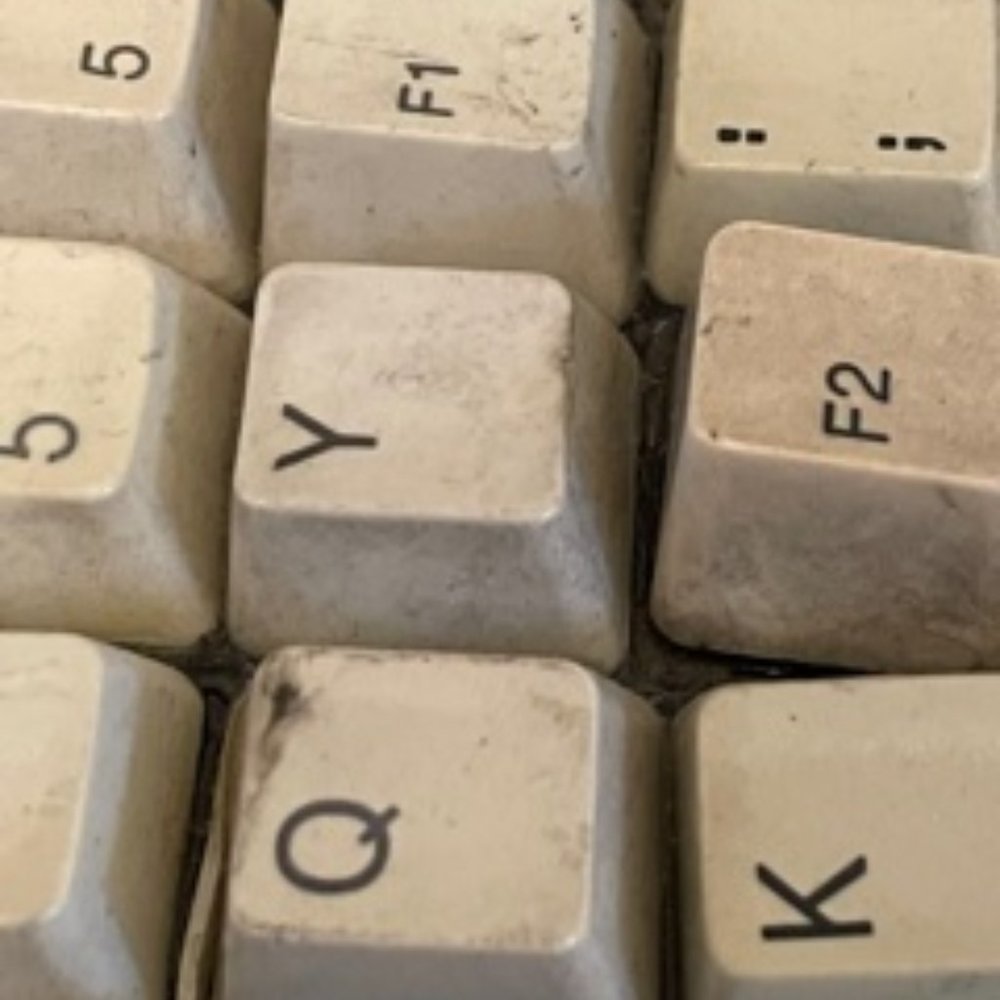 Upcycled Computer Keyboard Keys Box - Picture 6 of 10